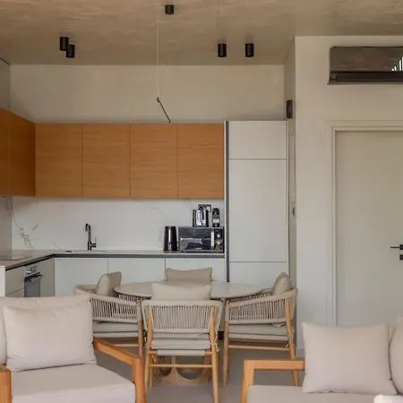 Greenvale Park By Coastalbliss