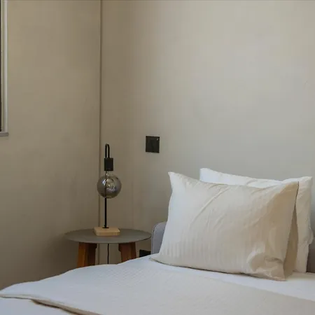 Greenvale Park By Coastalbliss