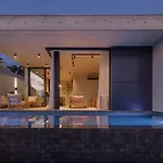 Villa Greenvale Park By Coastalbliss