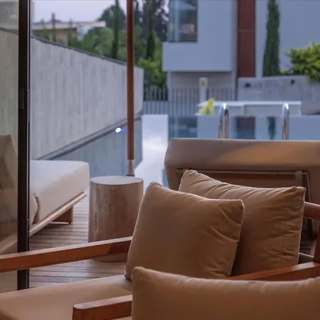 Greenvale Park By Coastalbliss Klorakas