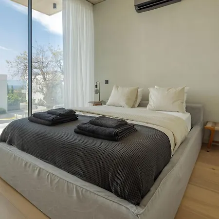 Greenvale Park By Coastalbliss * Klorakas