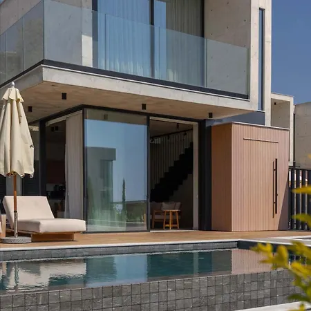 Greenvale Park Villa