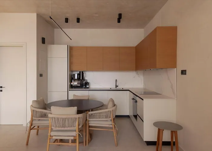 Greenvale Park By Coastalbliss * Klorakas