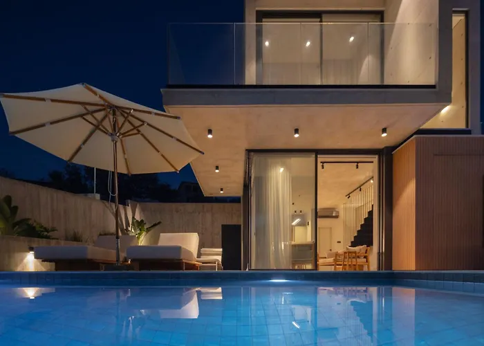 Greenvale Park By Coastalbliss *