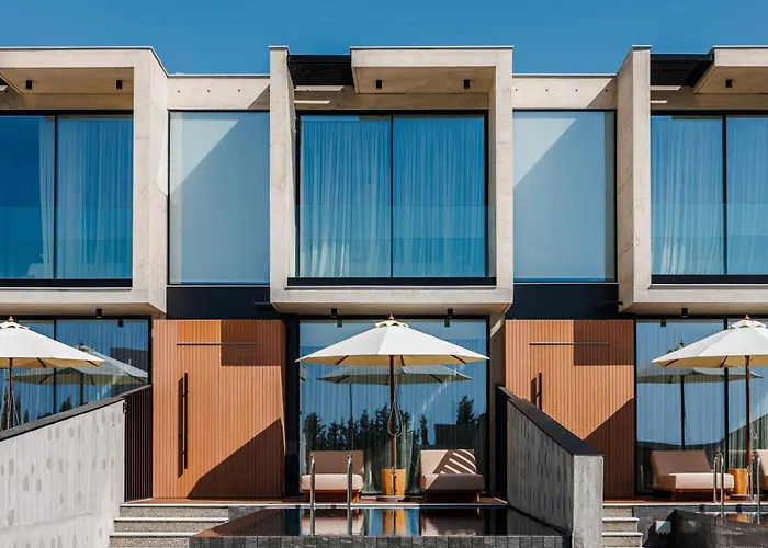 Greenvale Park By Coastalbliss