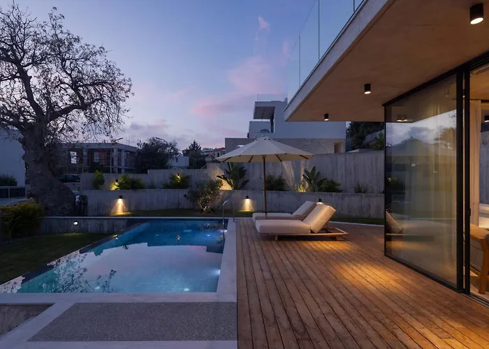 Greenvale Park By Coastalbliss Klorakas