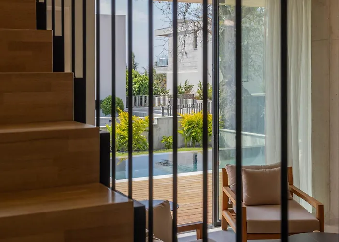 Greenvale Park By Coastalbliss *