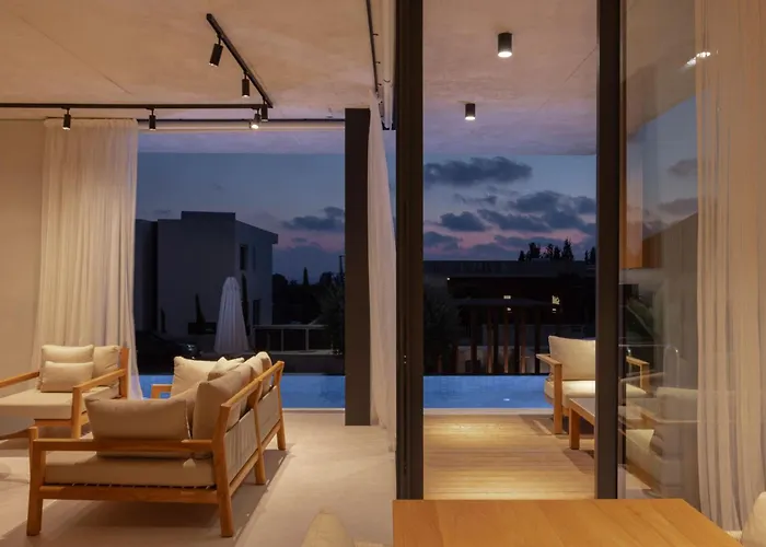 Greenvale Park By Coastalbliss