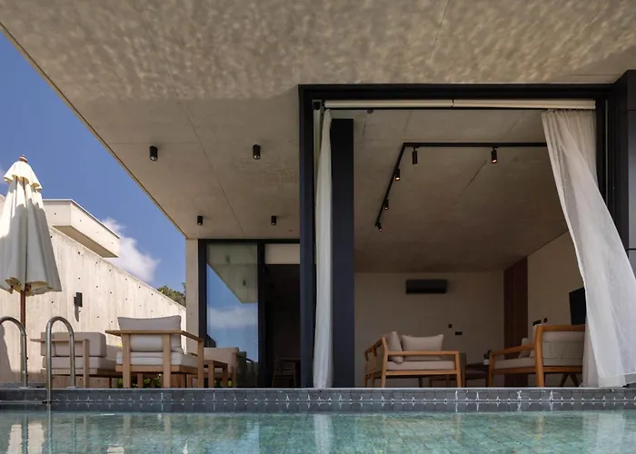 Greenvale Park By Coastalbliss Klorakas